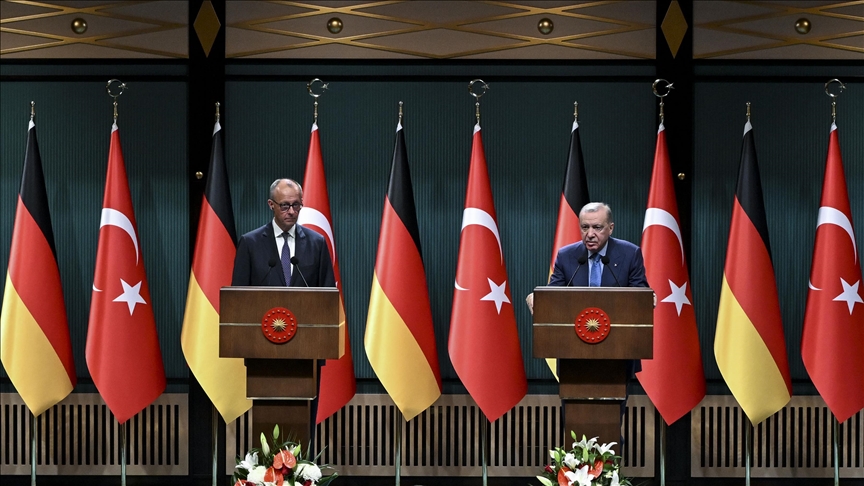 thumbs b c 6ed3e54abb55b49f4f97dc9a844b85d9