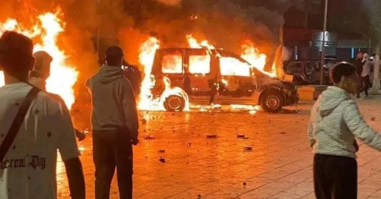 إحراق-سيارة-الأمن