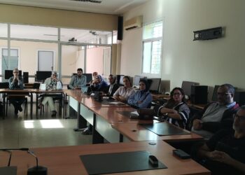 ورشات تحسيسية حول حماية الأطفال على الإنترنت بأكاديمية فاس