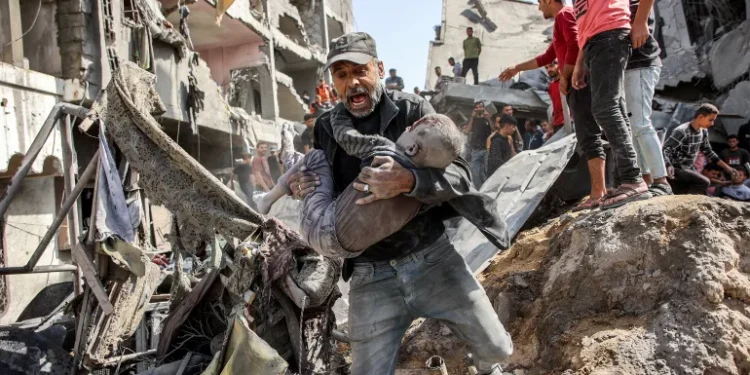 وزارة الصحة في غزة: 3 شهداء وجريح واحد وصلوا المستشفيات خلال الـ24 ساعة الماضية