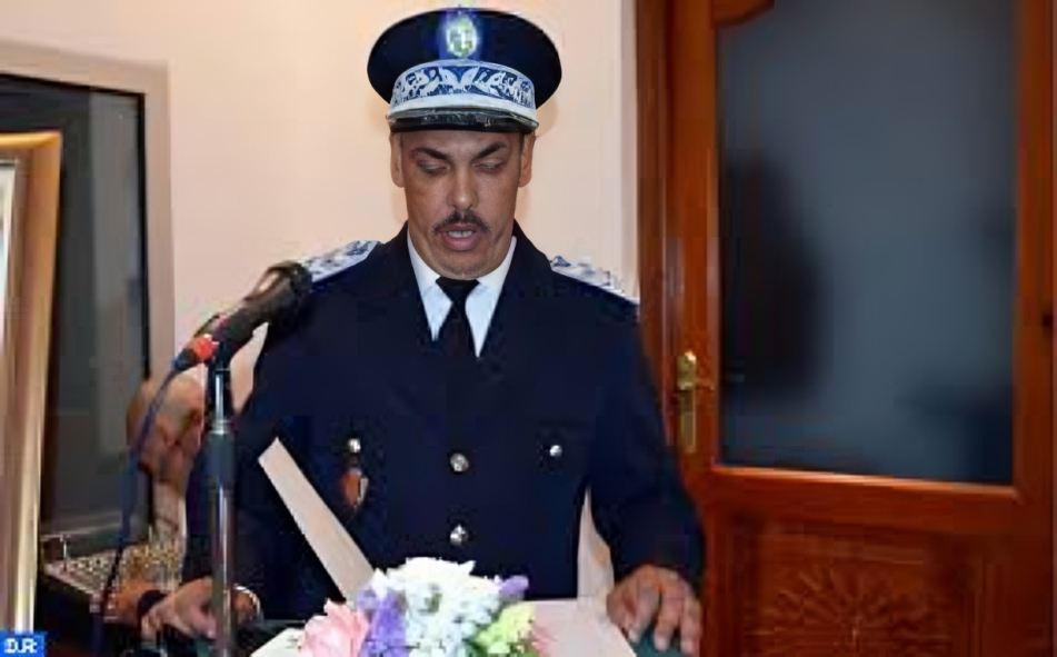 أمن وجدة يحتفي بـ "التميز": تكريم أبناء المتفوقين في البكالوريا والمتقاعدين من الشرطة 1 telechargement 10 1