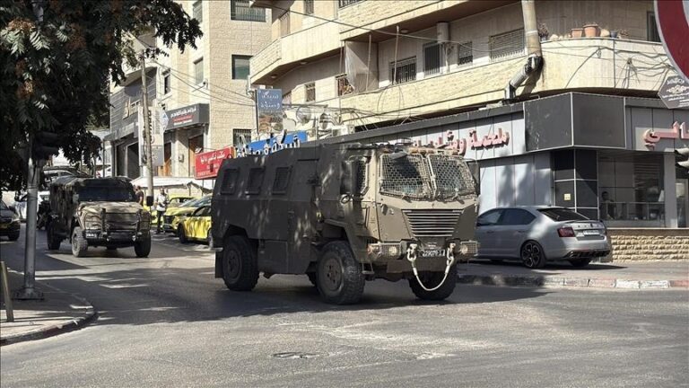 فلسطين