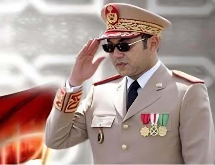 بتوجيهات سامية من جلالة الملك، قامت القوات المسلحة الملكية تنشر وحدات تدخل مجهزة بالمعدات والتجهيزات والآليات الضرورية لنقل وإيواء المتضررين. 2 images 5