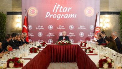 thumbs b c 92b52e97e49dcbd06475f9cbe5538ebc