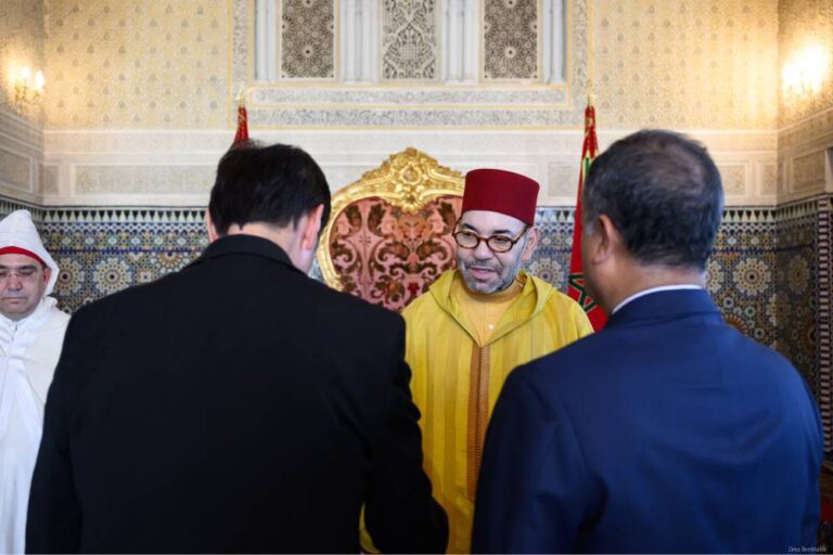الملك