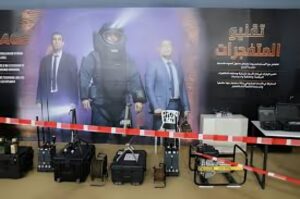 بين الروبوتات والتقنيات العالمية.. "فضاء المتفجرات" يخطف الأنظار في الأبواب المفتوحة للأمن الوطني 2 c87d5f7e8b2e41c48f217878335e7f03
