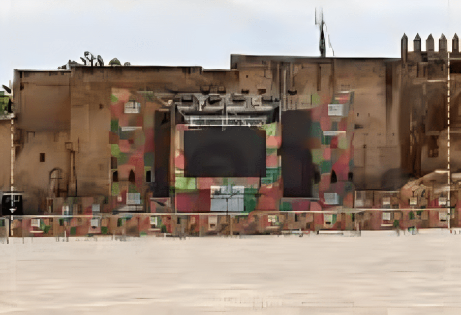 جريدة القرب 256 استعدادات ساحة “باب بوجلود”بمدينة فاس لاستقبال مشجعي كأس العالم 2026
