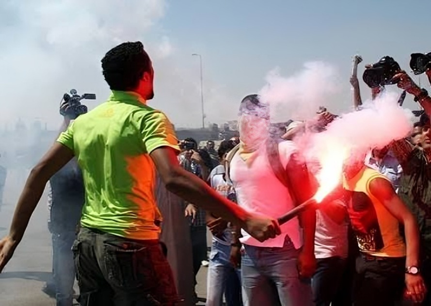 تقرير أمني: حجز كميات كبيرة من المفرقعات وتوقيف 5 أشخاص 1 6f33f54d868145feab1d823206b2dd6b