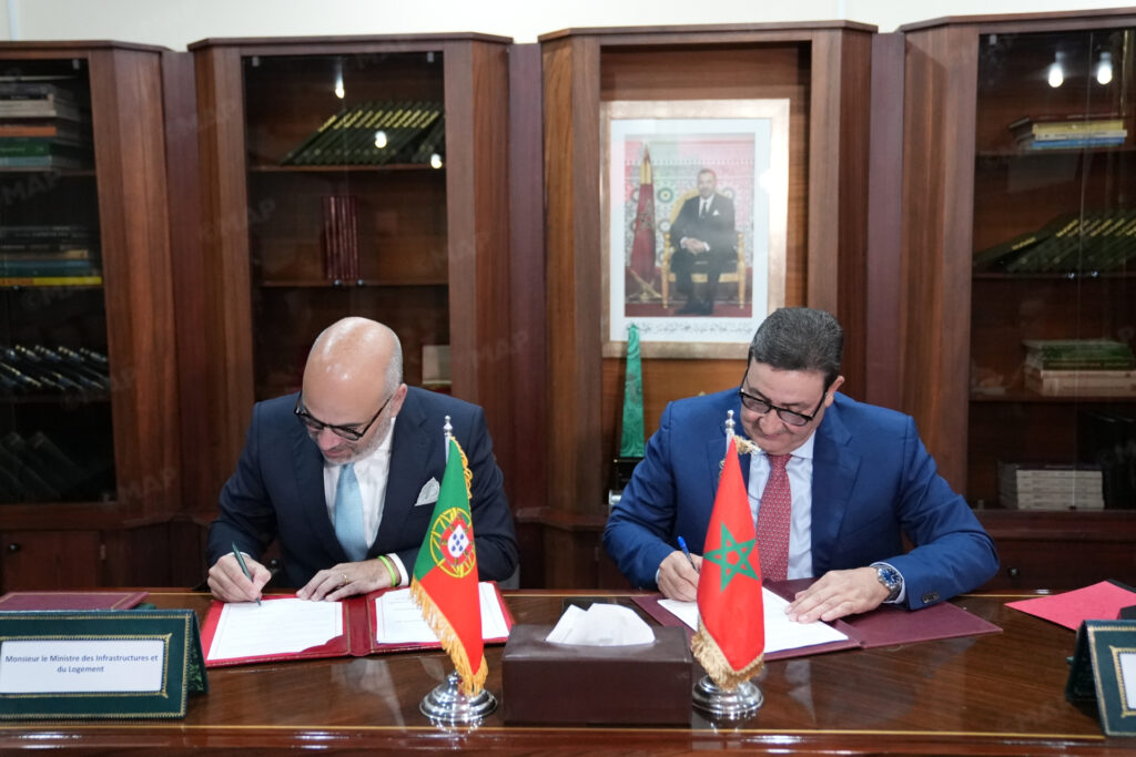 المغرب والبرتغال يوقعان اتفاقية جديدة للاعتراف المتبادل برخص السياقة 1 Abdessamad Kayouh