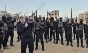 جريدة القرب 178 وسائل إعلام إسرائيلية: ميليشيات تشارك جيش الاحتلال في عملياته العسكرية بقطاع غزة.