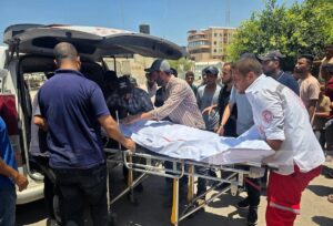 مقتل 5 فلسطينيين وإصابة آخرين بسلسة غارات على غزة 2 photo20