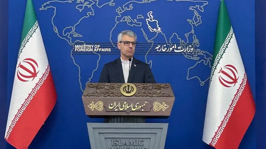 طهران: الأمريكيون يواصلون تبادل الرسائل لكن أولويتنا الدفاع عن إيران
