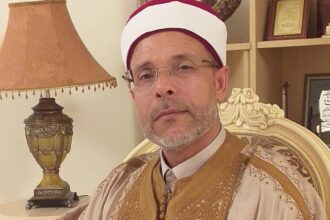الإمام التونسي فتحي الرباعي
