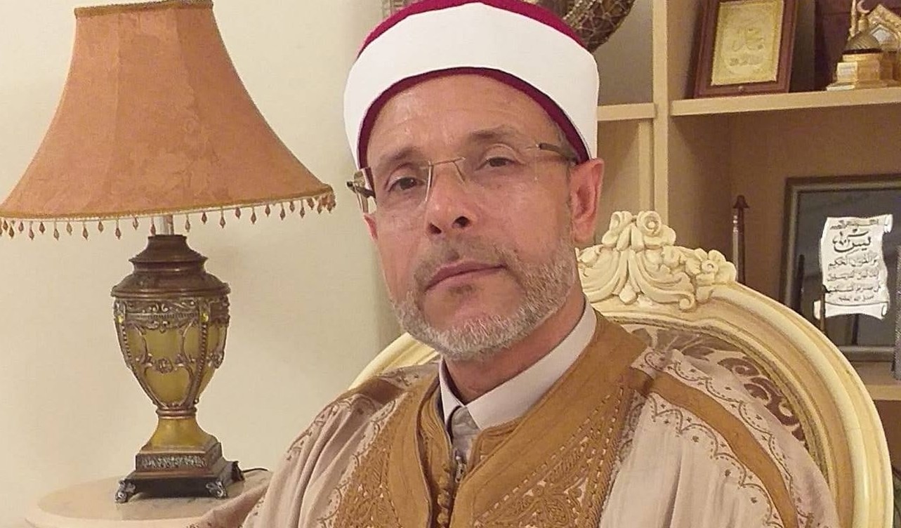 الإمام فتحي الرباعي.. عودة المنبر بعد حملة شعبية تهز تونس