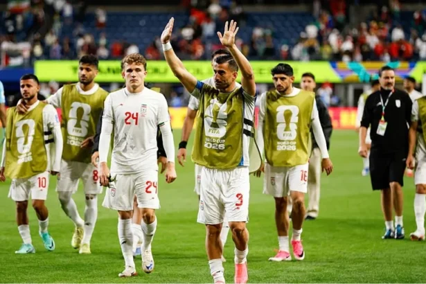 عراقجي يرد على وزير أمريكي بعد احتفاله بإقصاء إيران من كأس العالم