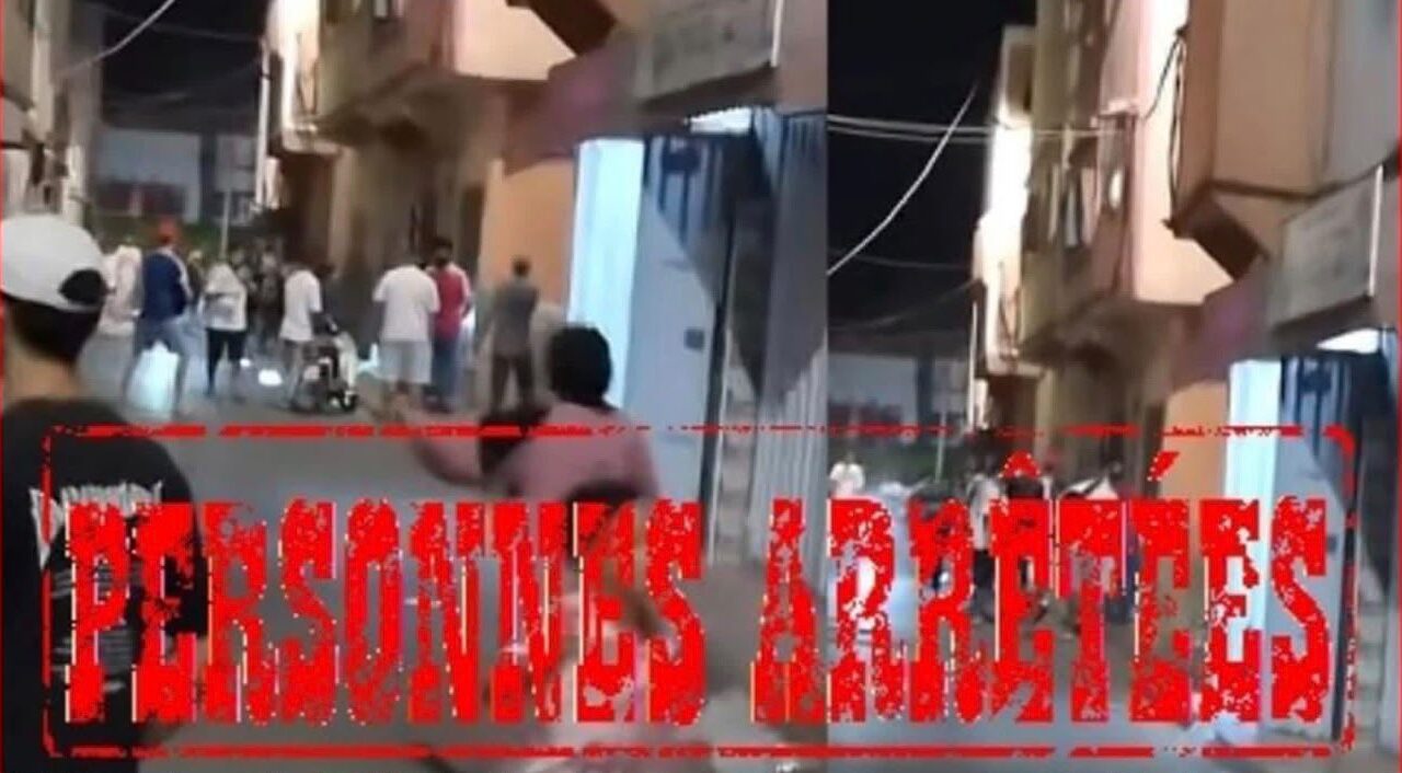 اعتقال شخصين لتورطهما في أعمال عنف ورشق بالحجارة بحي الكورس إثر ظهور مقطع فيديو يوثق الواقعة.
