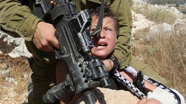 قرابة 370 طفلاً فلسطينياً يقبعون في سجون الاحتلال. 4 images 64
