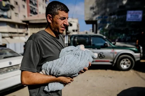 وزارة الصحة في غزة: شهيد وإصابة 5 آخرين خلال الساعات الـ24 الماضية.