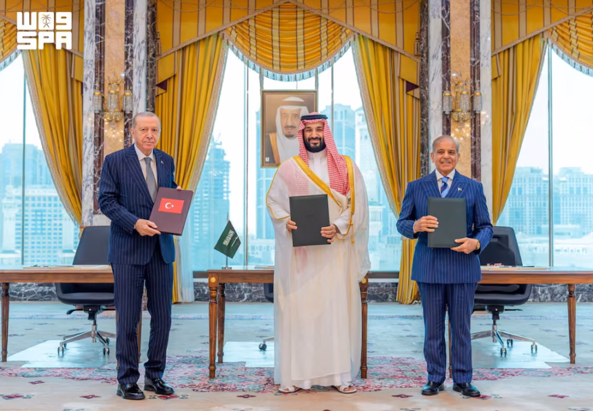 تركيا والسعودية وباكستان تعقد أول اجتماع يتعلق باتفاقية الدفاع غدا