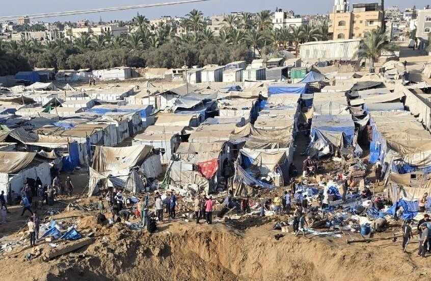 قصف إسرائيلي يدمر مخزن أدوية بمستشفى الأقصى في غزة