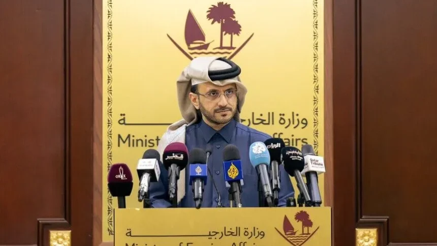 قطر تدعو للضغط على إسرائيل وتؤكد التزام حماس باتفاق غزة
