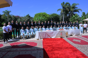 جريدة القرب 192 بوزنيقة: الجامعة الملكية المغربية للكراطي تكرم أبطال المنتخب الوطني احتفاءً بإنجازاتهم المتميزة على المستويين القاري والمتوسطي.”