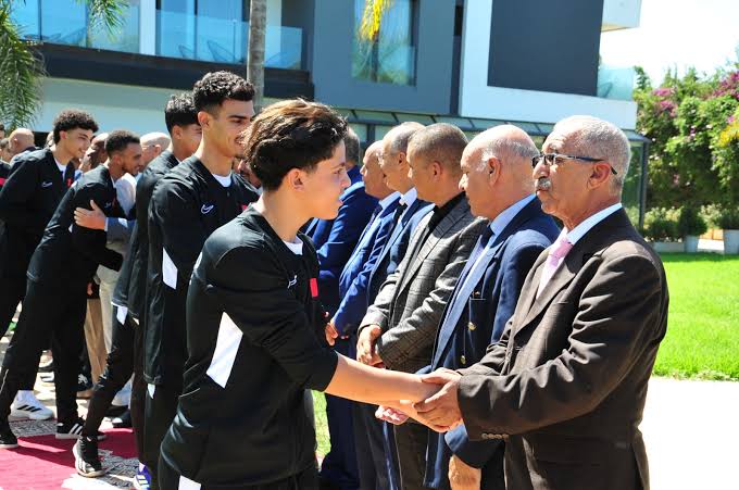 بوزنيقة: الجامعة الملكية المغربية للكراطي تكرم أبطال المنتخب الوطني احتفاءً بإنجازاتهم المتميزة على المستويين القاري والمتوسطي." 2 images 2026 09 17T143106.953
