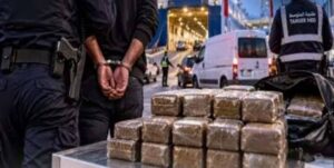 طنجة المتوسط: إحباط تهريب 238 كيلوغراماً من الشيرا وتوقيف مواطن بلجيكي من أصول مغربية