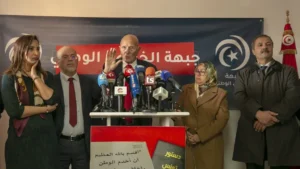 “جبهة الخلاص” التونسية تطالب بنقض أحكام “التآمر” والإفراج عن المعتقلين
