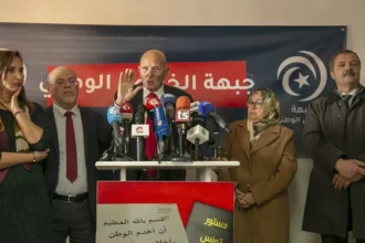 جبهة الخلاص التونسية تطالب بنقض أحكام التآمر والإفراج عن المعتقلين