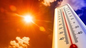 جريدة القرب 184 توقع حرارة قياسية وزخات رعدية تضرب المغرب حتى الثلاثاء