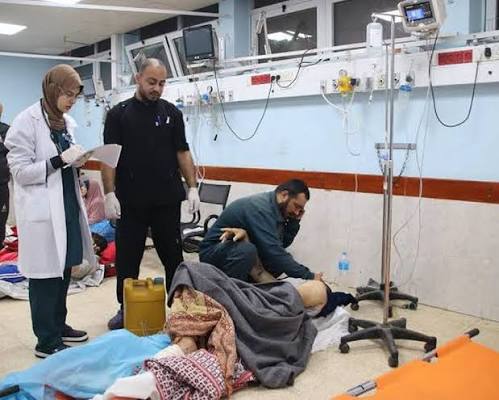 قيود معبر رفح تتسبب في وفاة 2027 مريضاً كانوا ينتظرون الإجلاء الطبي من قطاع غزة. 3 images 2026 10 15T020611.474