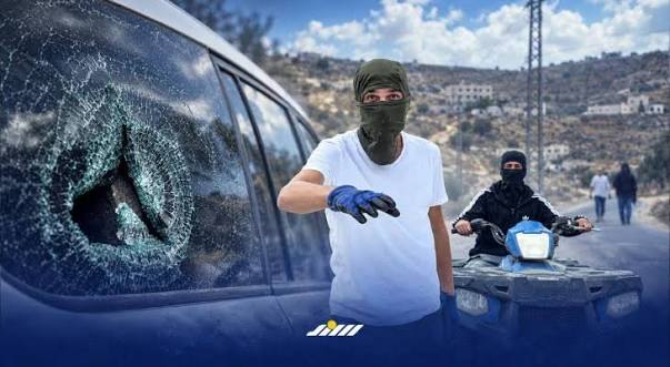 مستوطنون يعتدون على وفد دبلوماسي أوروبي في وسط الضفة الغربية. 3 images 2026 10 18T005610.272