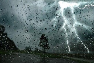 زخات رعدية قوية مرتقبة بعدد من أقاليم المملكة وتحذيرات بمستوى يقظة برتقالي